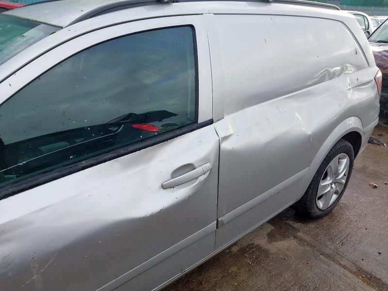 2011 VAUXHALL ASTRAVAN SPORTIVE 1.7 CDTI VAN