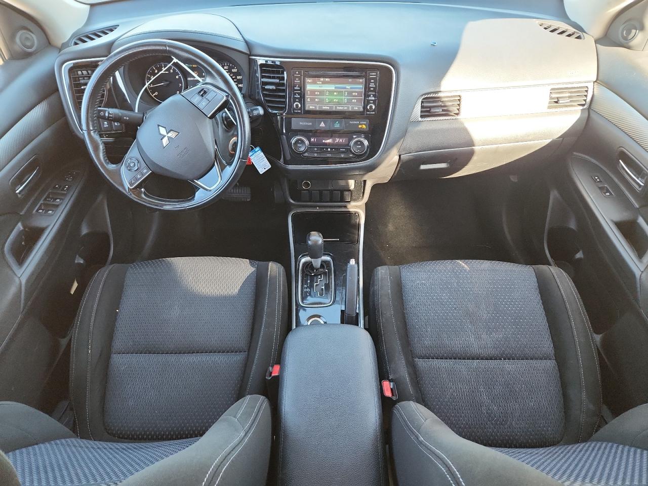 2017 Mitsubishi Outlander Es VIN: JA4AZ2A34HZ027167 Lot: 91648915