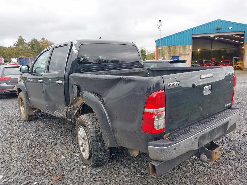 2014 TOYOTA HILUX INVINCIBLE D/CAB PICK UP 3.0 D-4D 4WD 171 AUTO