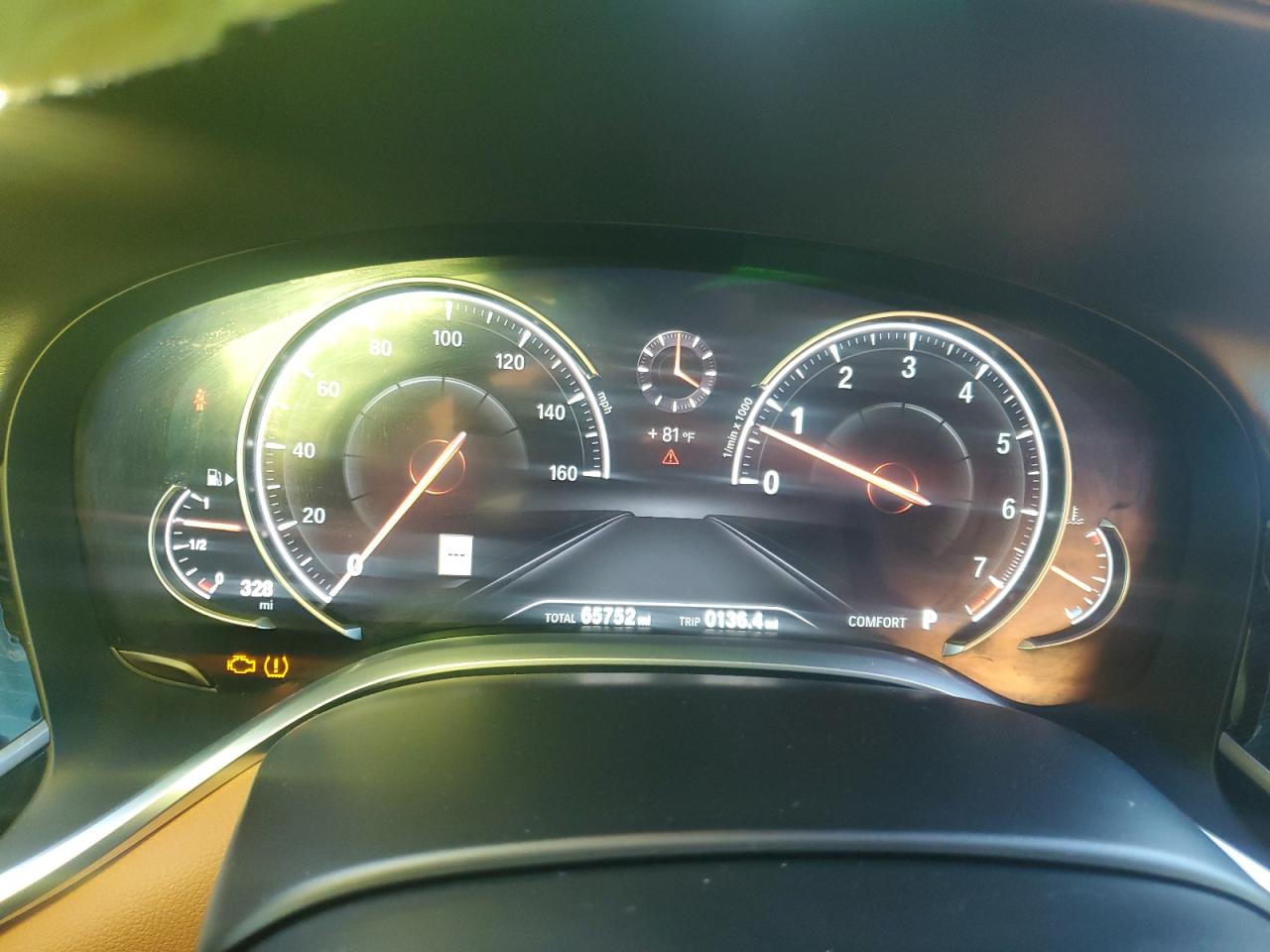 Фото: WBA7F2C56HG422385