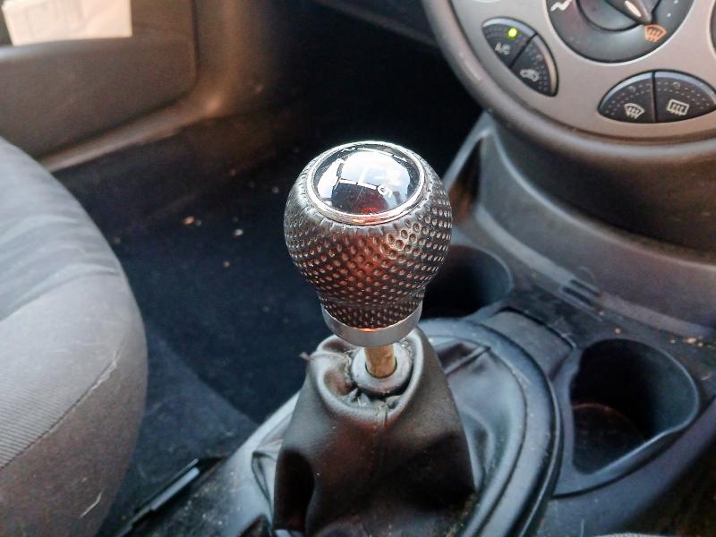 2002 FORD FOCUS 1.6 ZETEC 5DR