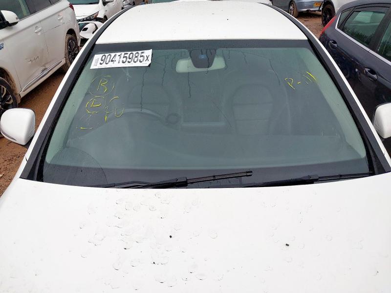 2015 MERCEDES-BENZ C CLASS C200 BLUETEC SPORT 4DR AUTO