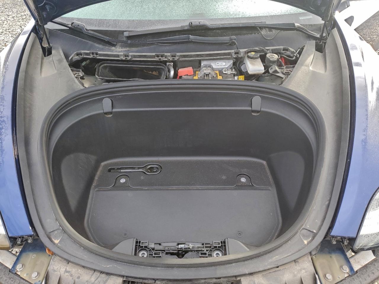 2019 Tesla Model 3 VIN: 5YJ3E1EB9KF497570 Lot: 94387025