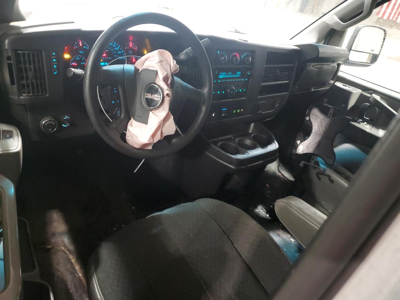 2020 GMC Savana G2500 Delivery Van VIN: 1GTW7AFG3L1223549 Lot: 93602555