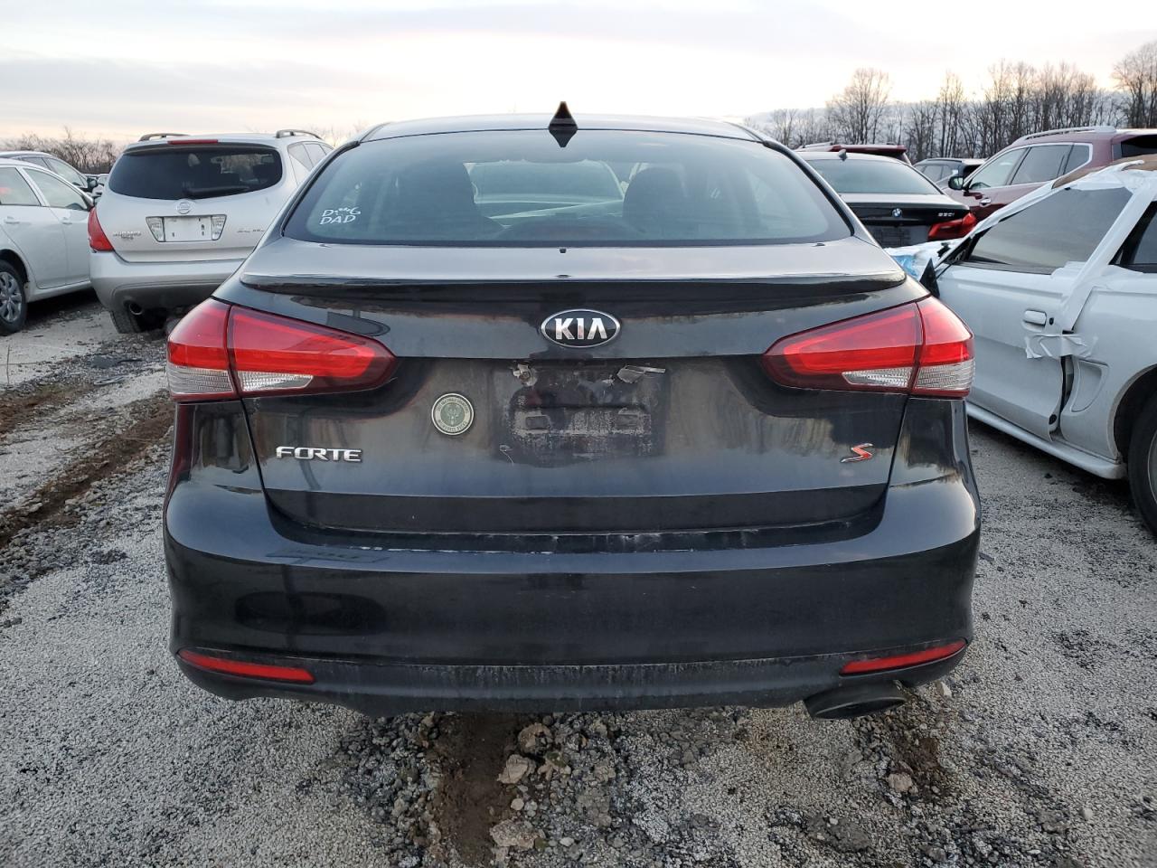 2018 Kia Forte Lx VIN: 3KPFL4A77JE191364 Lot: 92611175