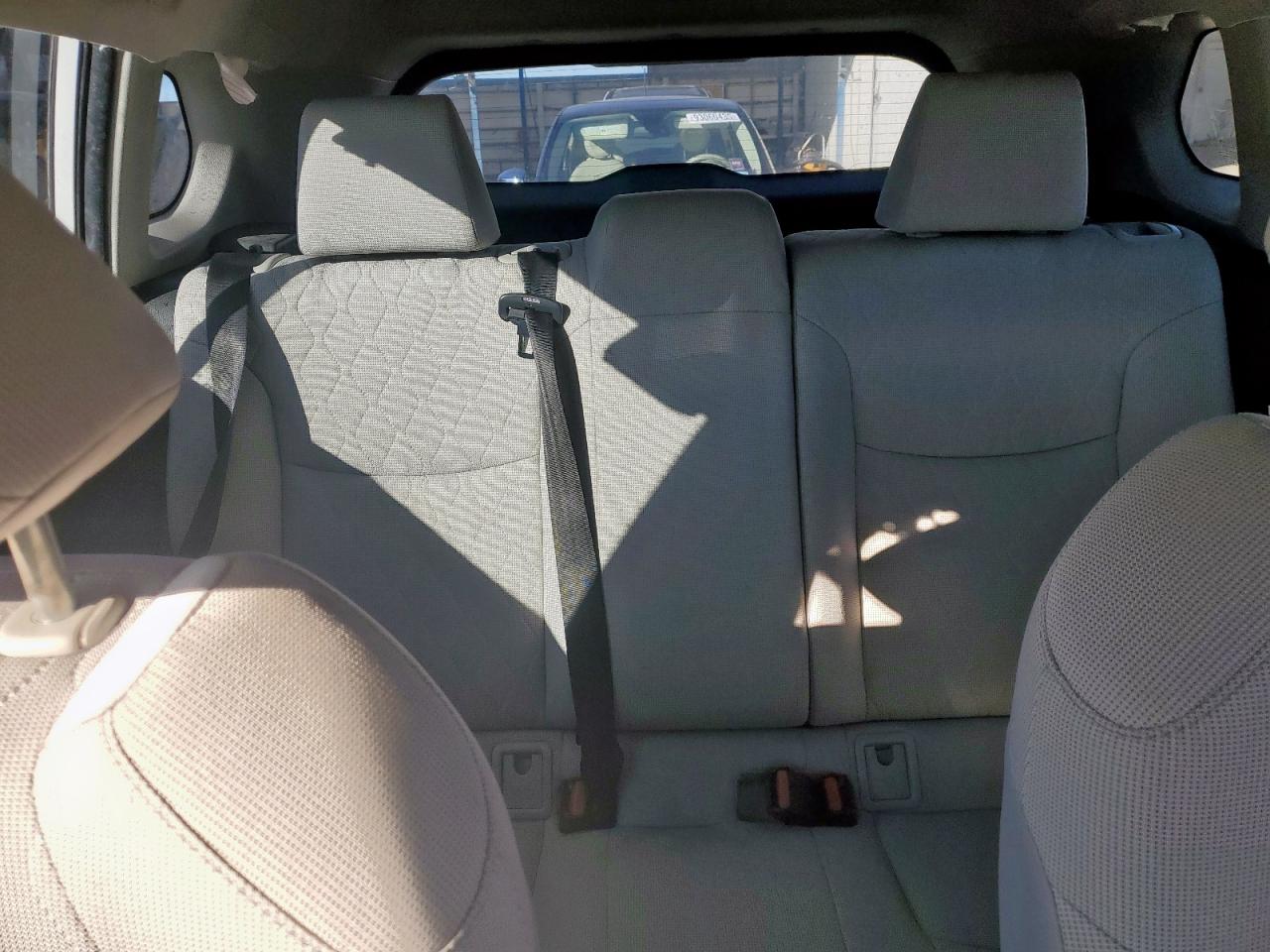 2022 Toyota Corolla Cross L VIN: 7MUAAAAG3NV018473 Lot: 93136985