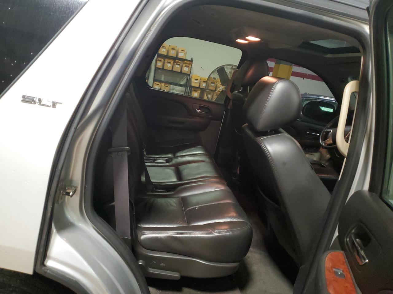 2011 GMC Yukon Slt VIN: 1GKS2CE03BR330683 Lot: 93524125