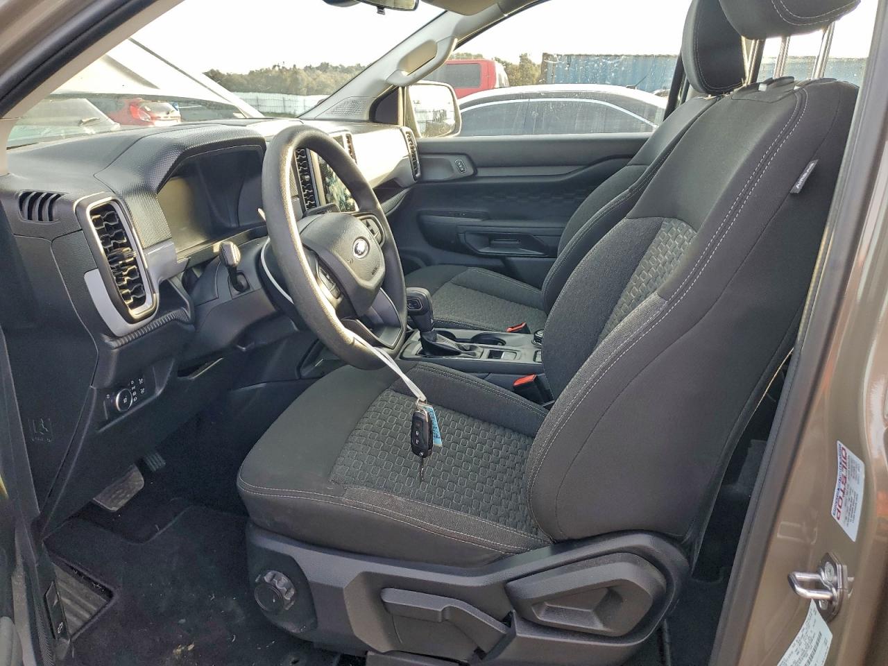 2025 Ford Ranger Xl VIN: 1FTER4PH3SLE25499 Lot: 94173995