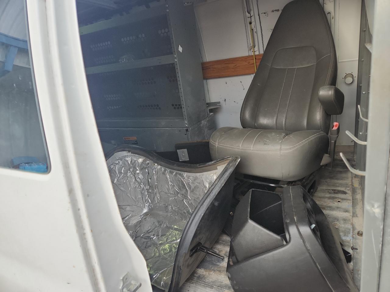 2012 Chevrolet Express G2 Delivery Van VIN: 1GCWGFCB7C1124707 Lot: 93916665