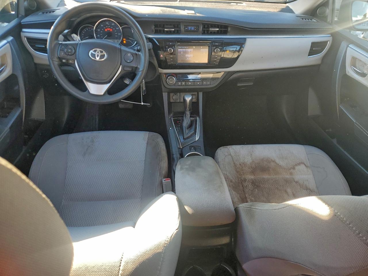 2015 Toyota Corolla L VIN: 2T1BURHE3FC473424 Lot: 94110025
