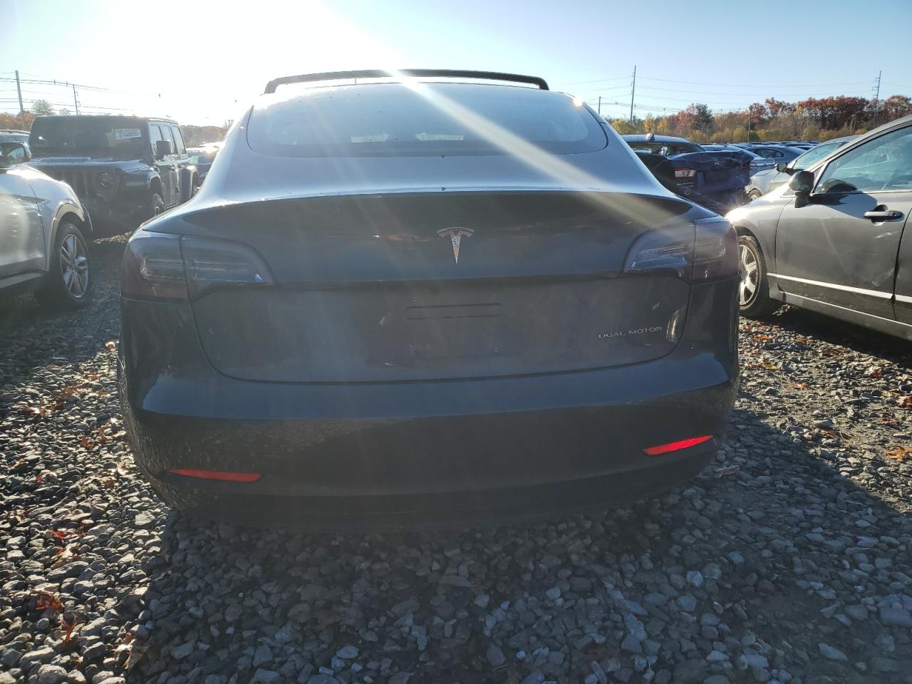 2018 Tesla Model 3 VIN: 5YJ3E1EB6JF093219 Lot: 91286475