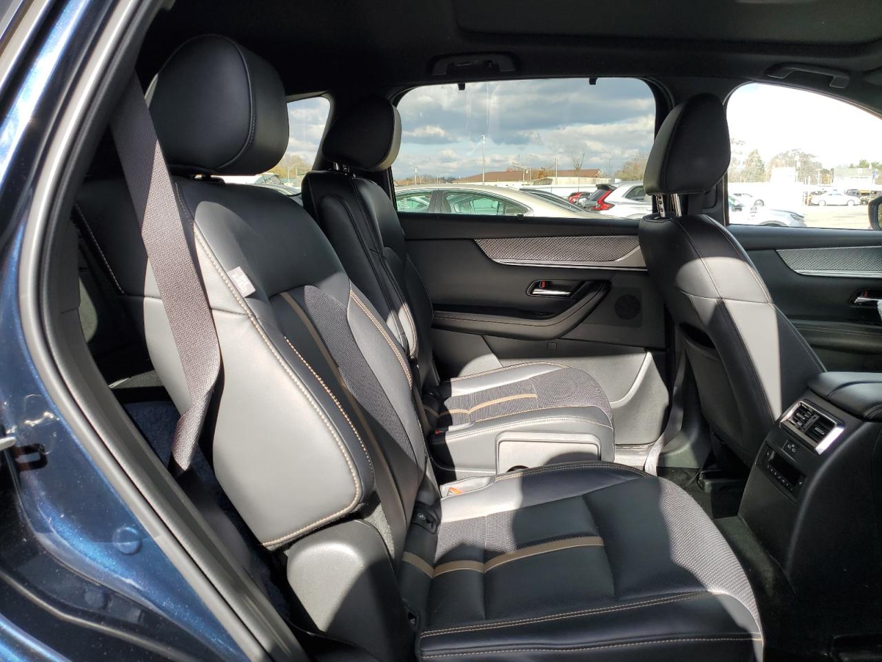 2024 Mazda Cx-90 Premium Plus VIN: JM3KKEHA5R1159561 Lot: 92477805