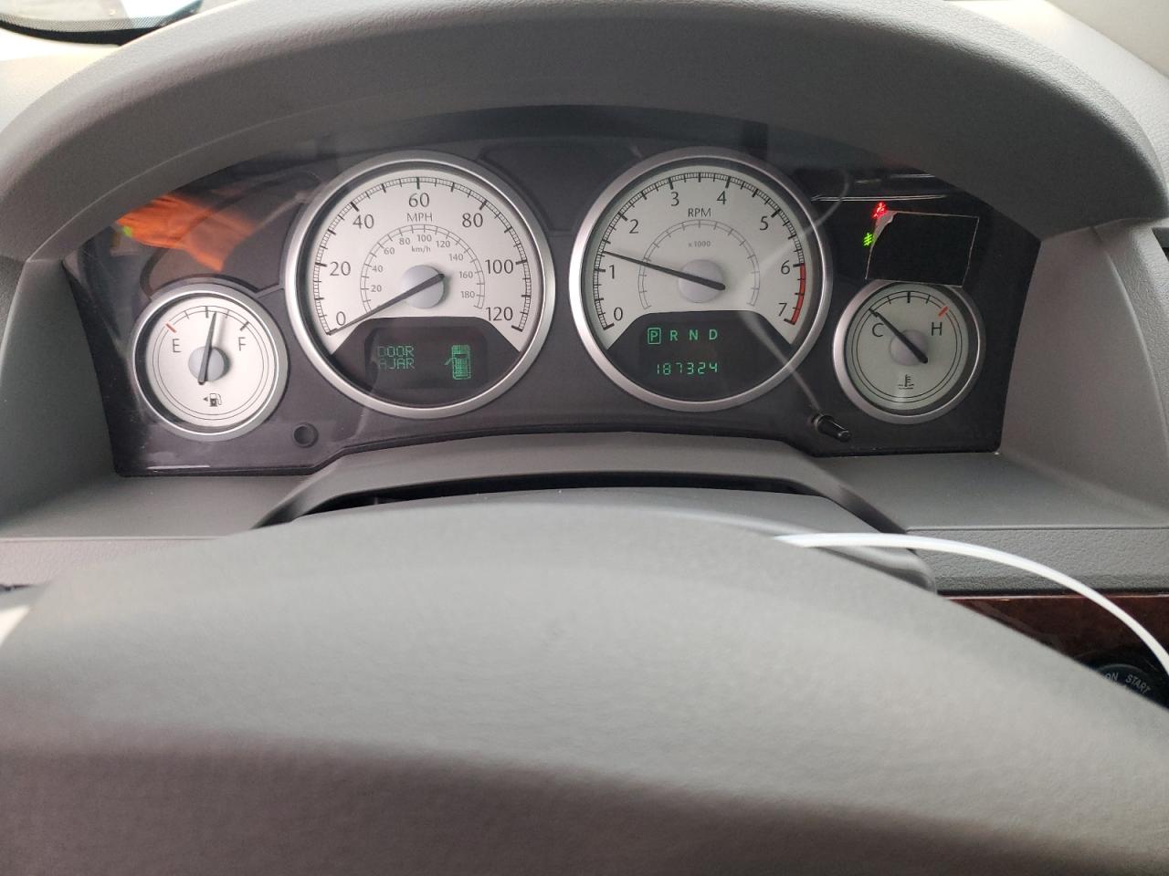 2010 Chrysler Town & Country Touring VIN: 2A4RR5DX5AR329764 Lot: 92233255