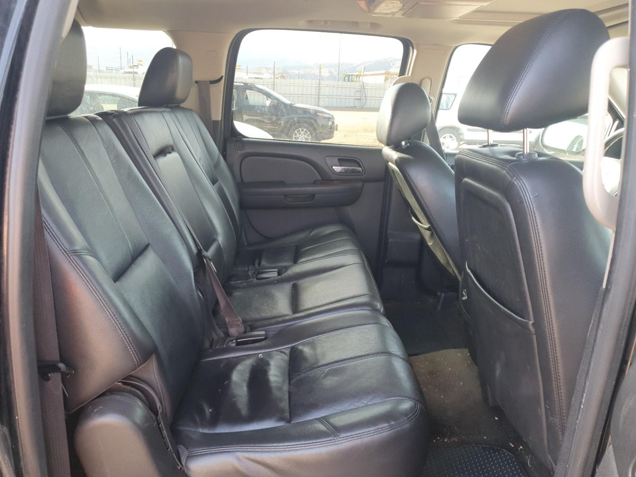 2014 GMC Yukon Xl K1500 Slt VIN: 1GKS2KE70ER242413 Lot: 92469375