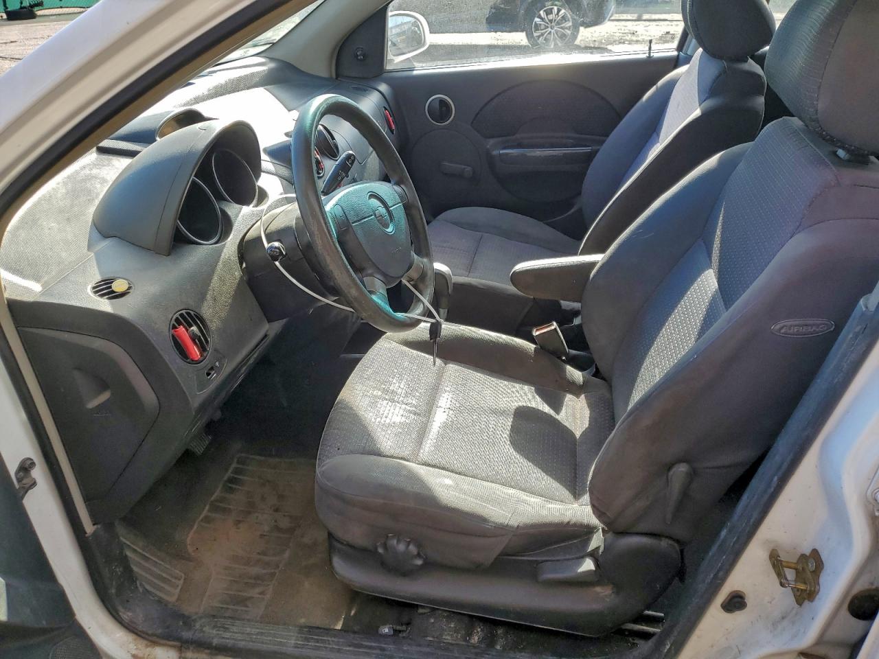 2007 Chevrolet Aveo Base VIN: KL1TD66687B740983 Lot: 94341995