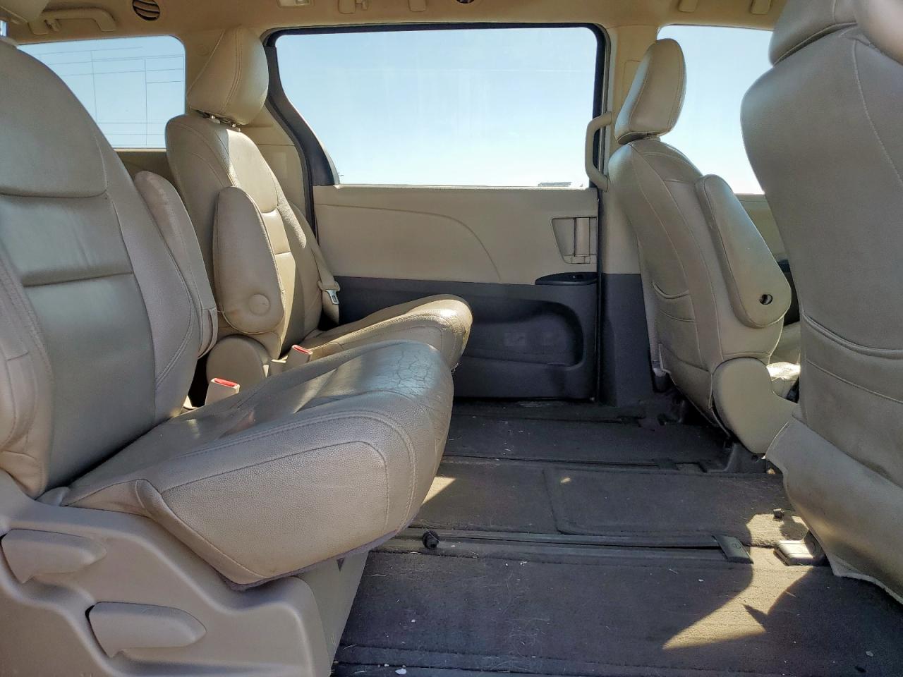 2016 Toyota Sienna VIN: 5TDZK3DCXGS754392 Lot: 90665045