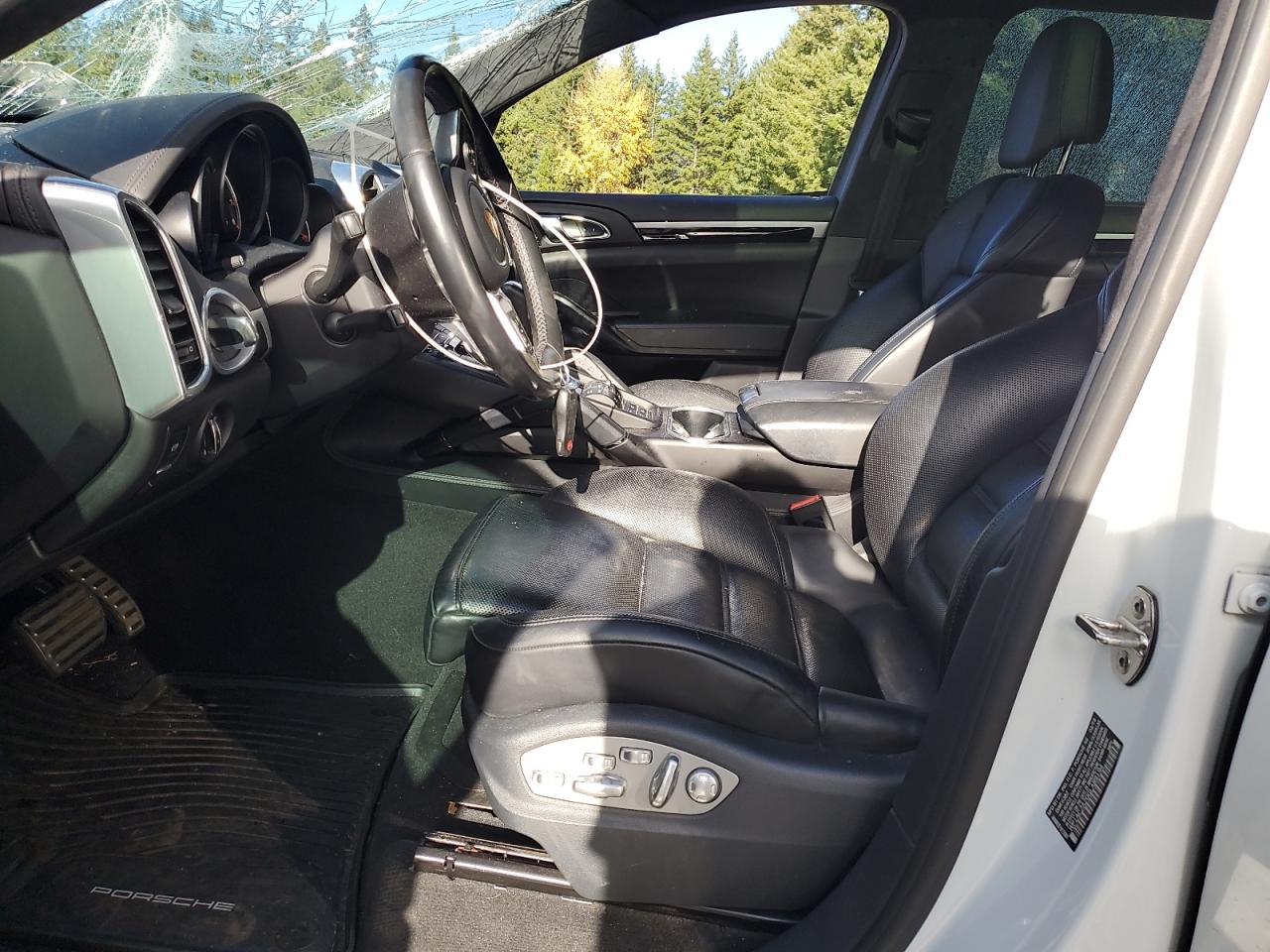 2016 Porsche Cayenne Turbo VIN: WP1AC2A20GLA89194 Lot: 93461185