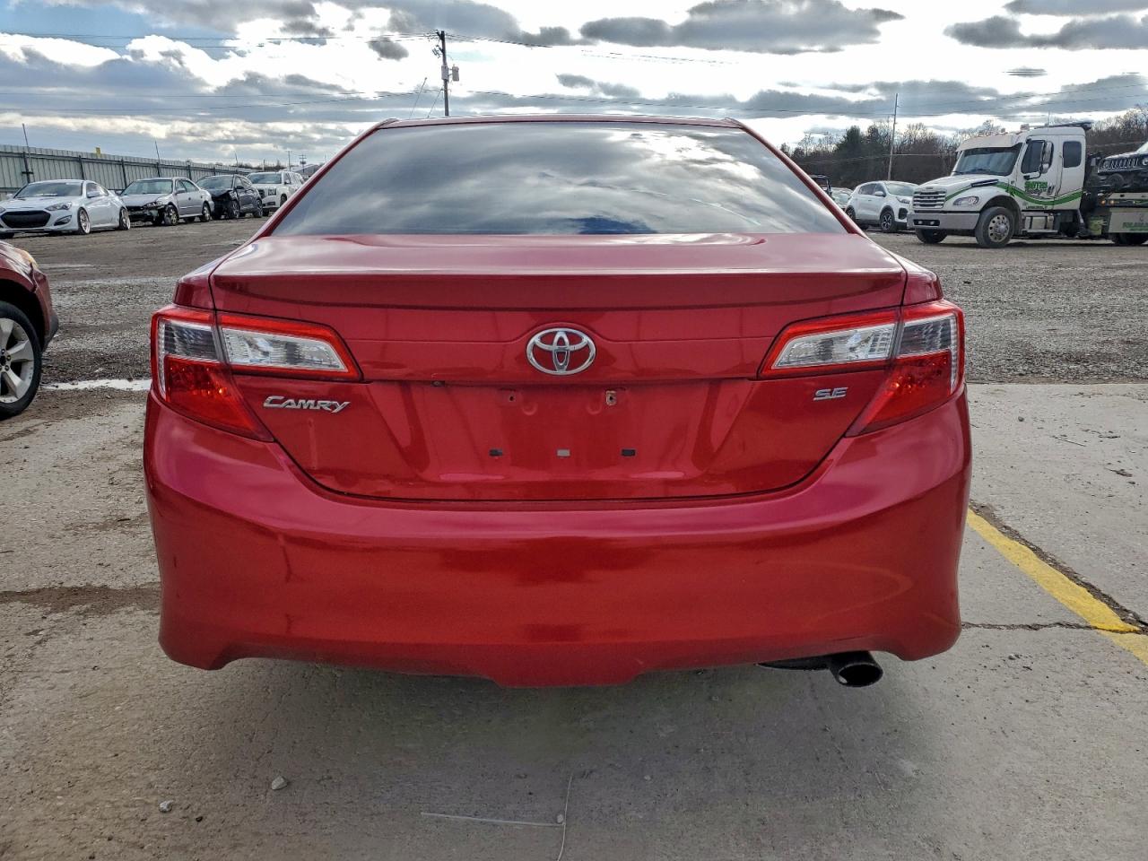 2014 Toyota Camry L VIN: 4T1BF1FK8EU818027 Lot: 93925925
