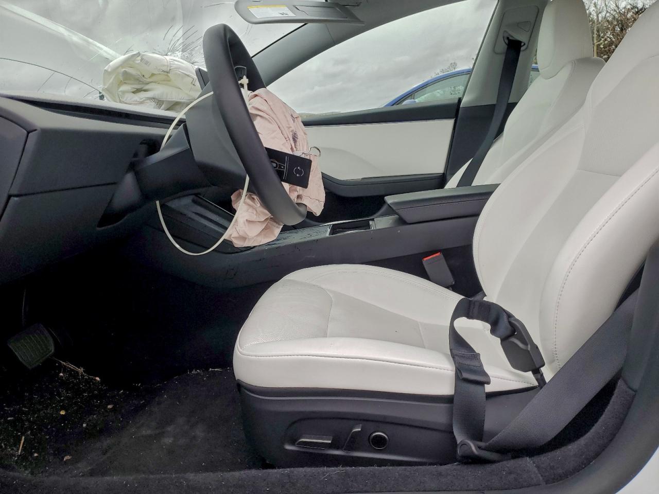 2025 Tesla Model 3 VIN: 5YJ3E1EA8SF026212 Lot: 92752425