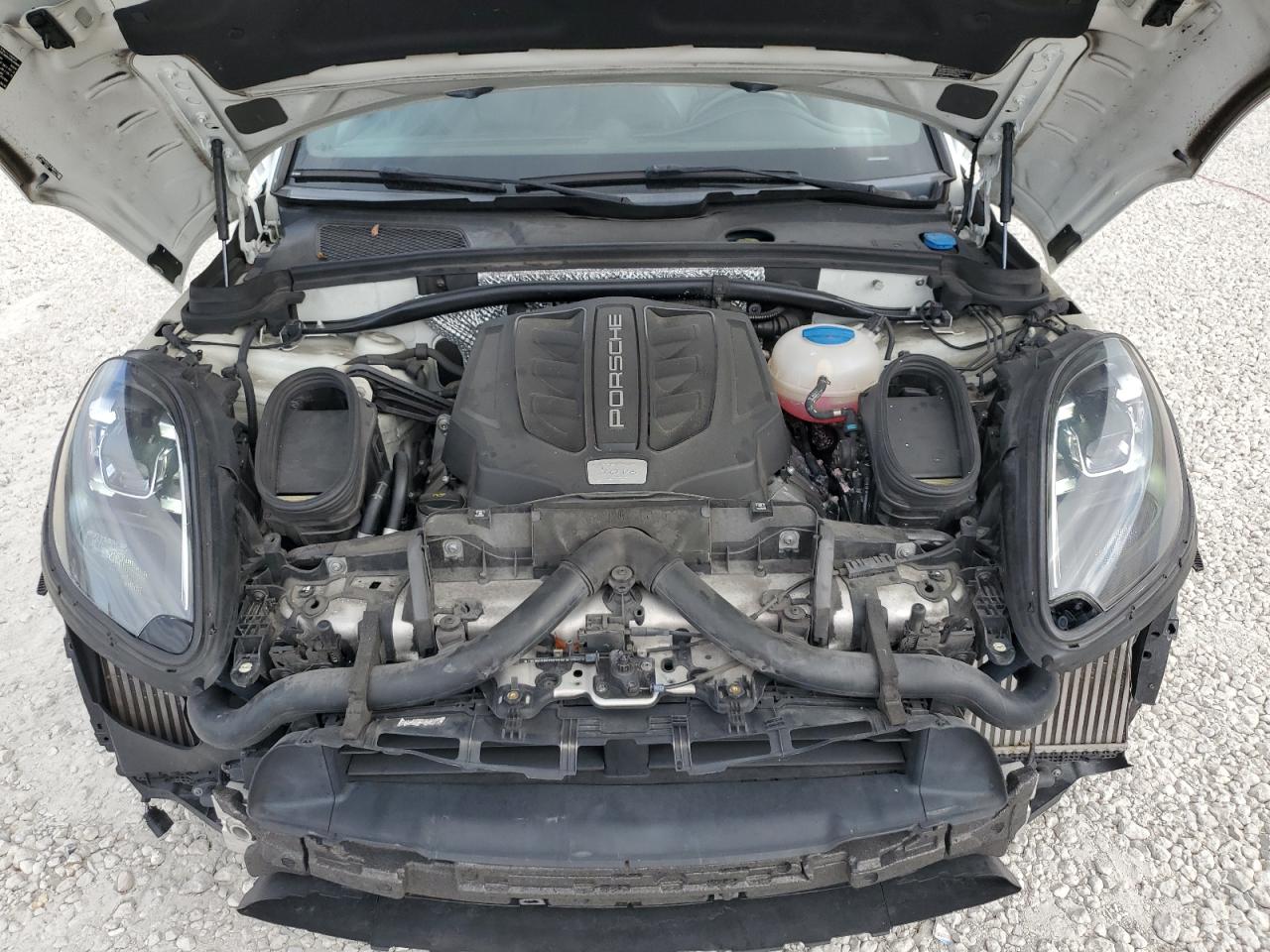 2018 Porsche Macan Gts VIN: WP1AG2A51JLB64376 Lot: 91355585