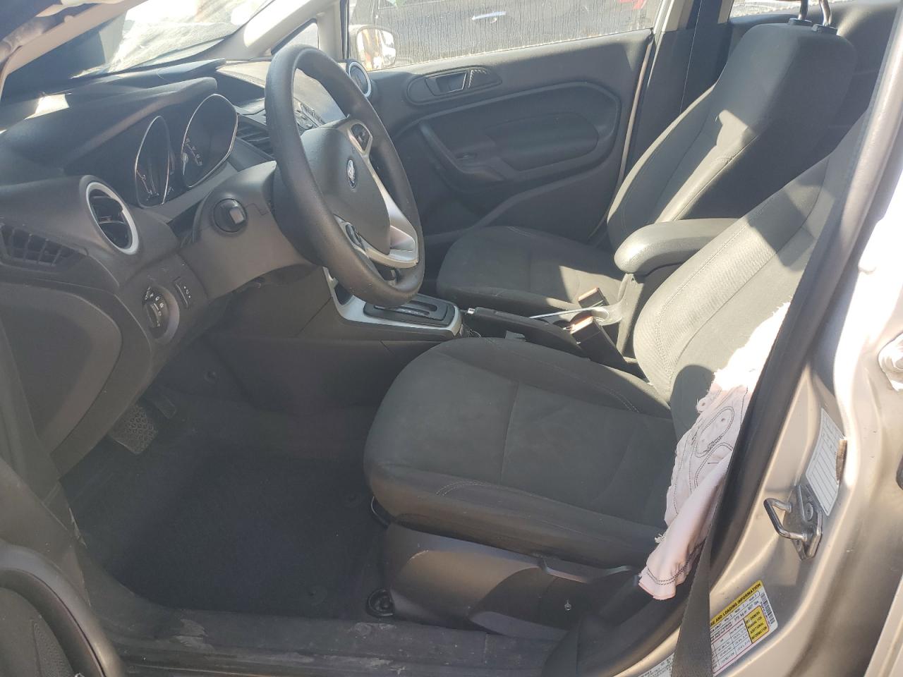 2018 Ford Fiesta Se VIN: 3FADP4EJ9JM112872 Lot: 91867375