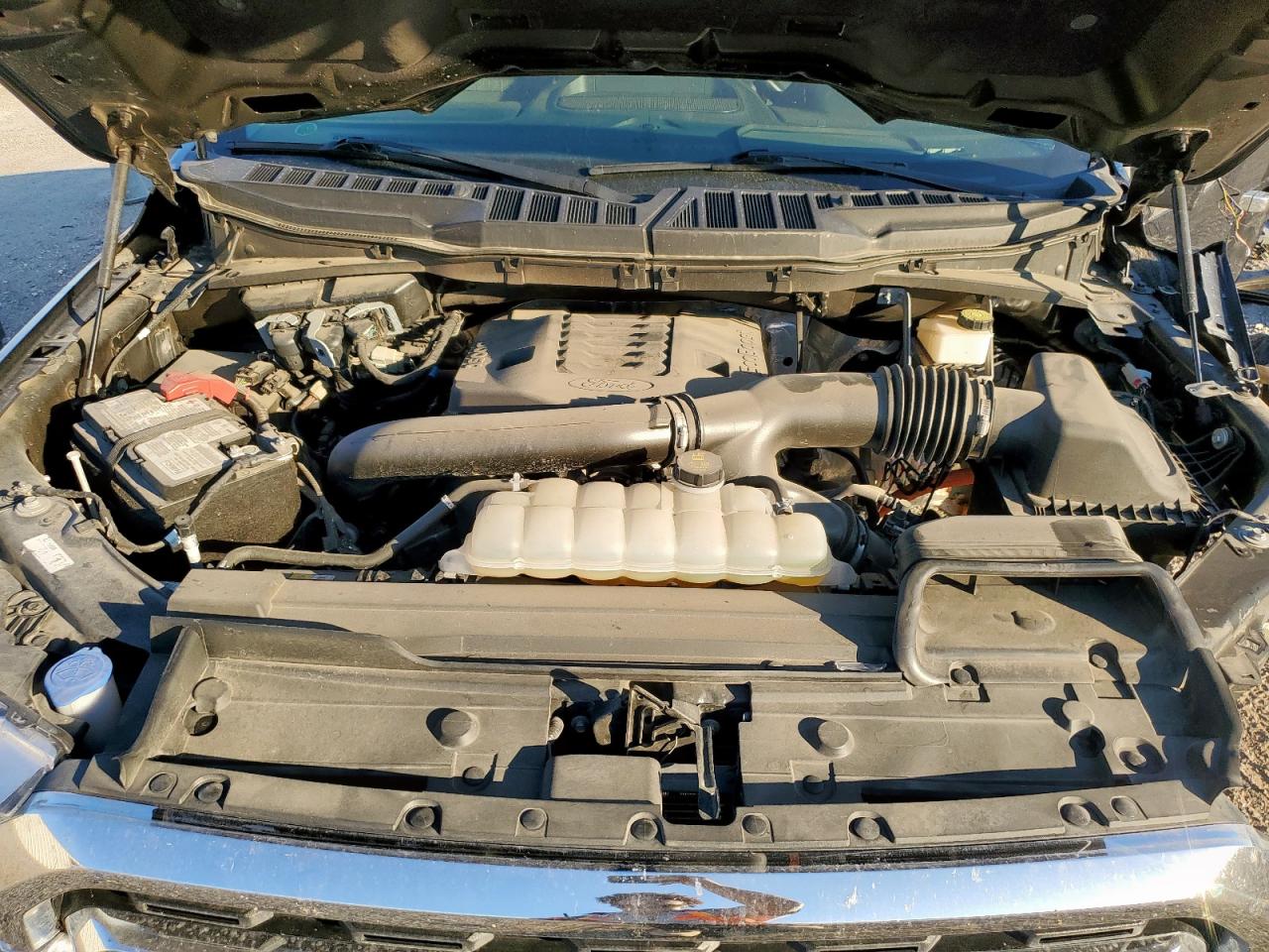 2022 Ford F150 Supercrew VIN: 1FTFW1C85NFB41635 Lot: 90860005