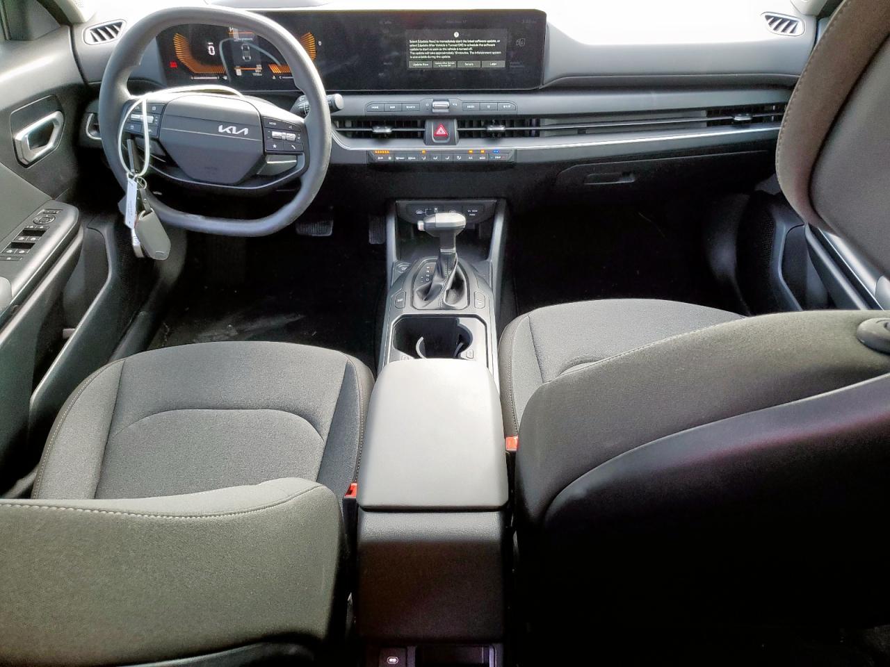 2025 Kia K4 Lx VIN: 3KPFT4DE3SE213730 Lot: 93007035