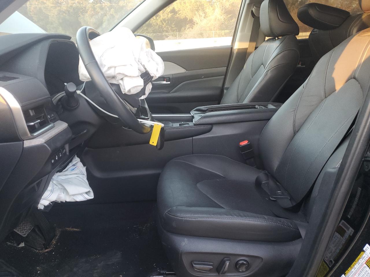 2024 Toyota Grand Highlander Xle VIN: 5TDACAB51RS002697 Lot: 92079245