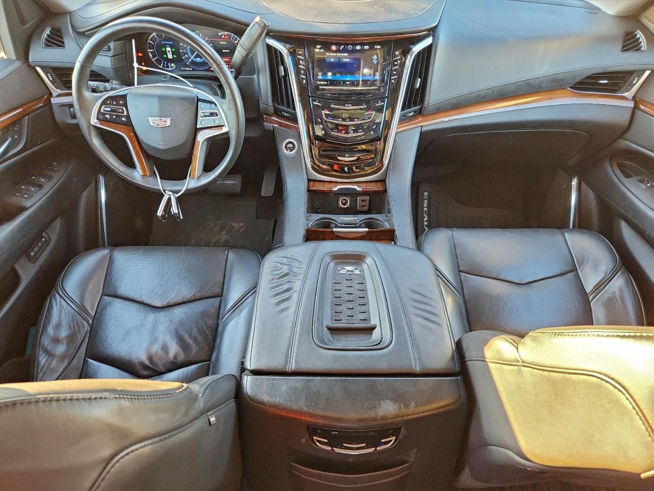 2017 Cadillac Escalade Luxury VIN: 1GYS4BKJ8HR209406 Lot: 92912205