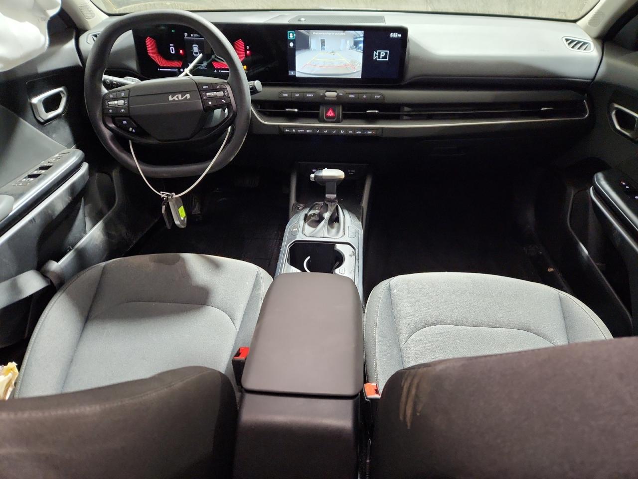 2025 Kia K4 Lx VIN: 3KPFT4DE6SE022982 Lot: 92411235