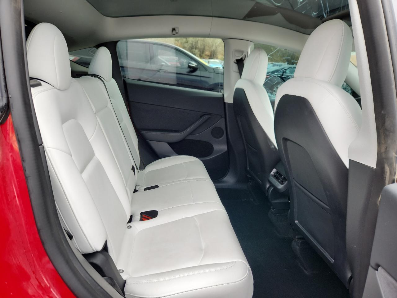 2022 Tesla Model Y VIN: 7SAYGDEF0NF537238 Lot: 90861035