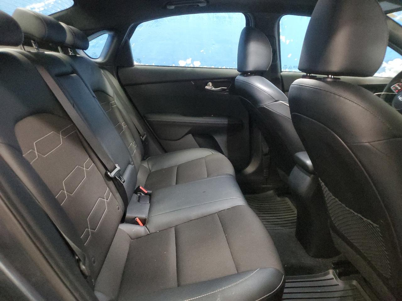 2023 Kia Forte Gt Line VIN: 3KPF54AD7PE563245 Lot: 92277105