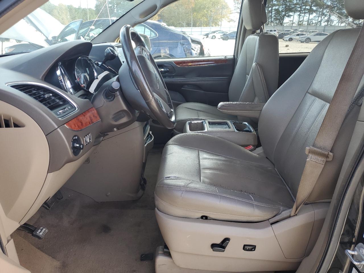 2016 Chrysler Town & Country Touring VIN: 2C4RC1BG0GR296183 Lot: 93062615