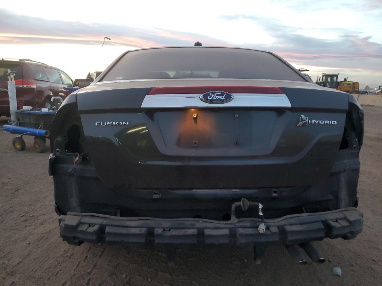 2010 Ford Fusion Hybrid VIN: 3FADP0L31AR215719 Lot: 92280925