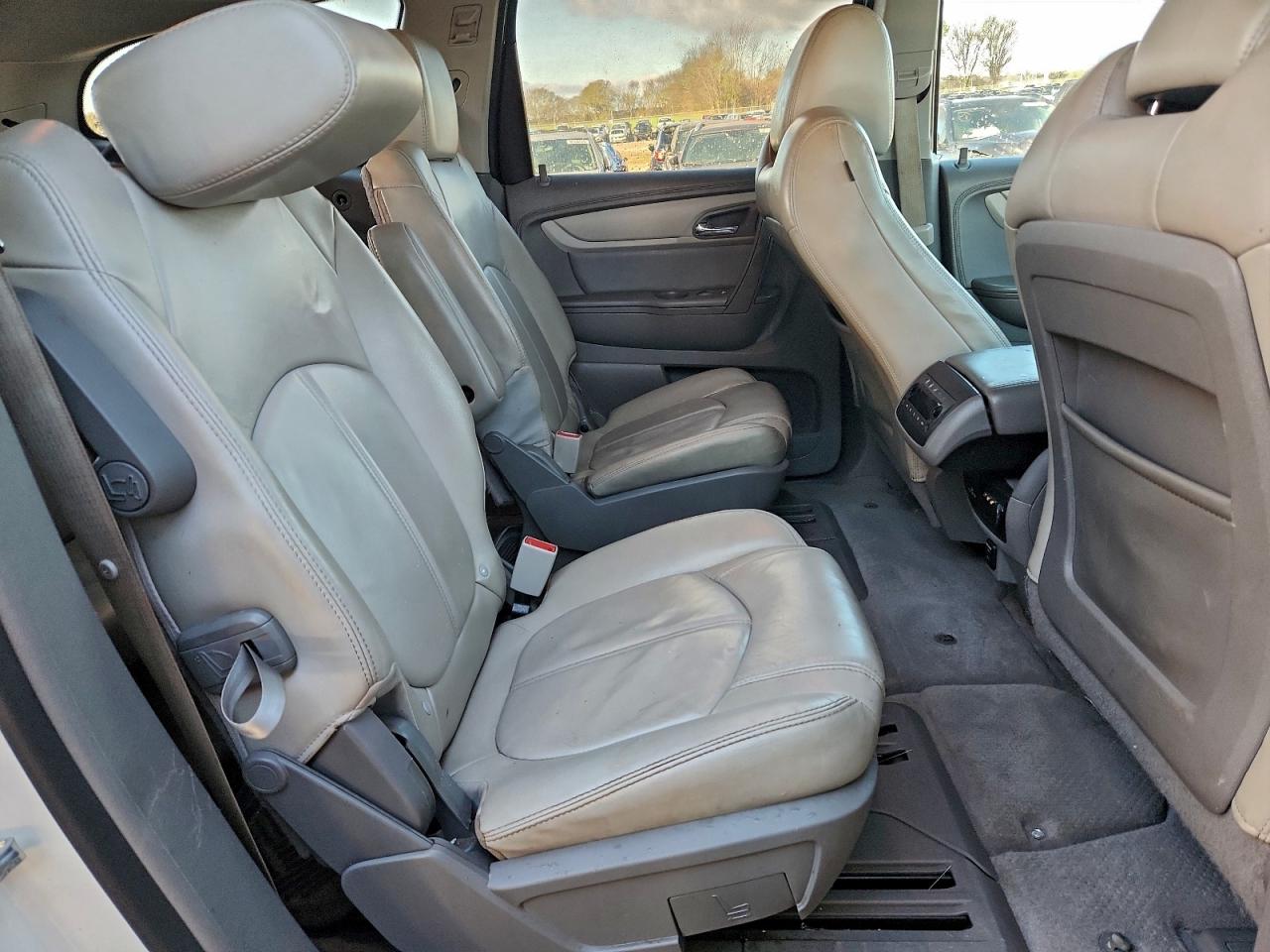 2014 Chevrolet Traverse Lt VIN: 1GNKRHKD9EJ357277 Lot: 94654485