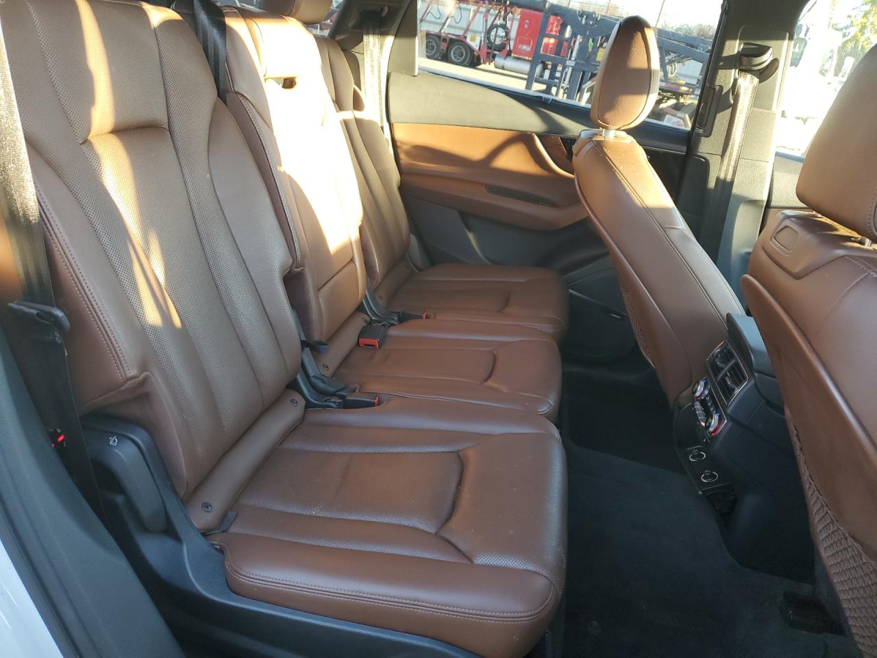 2017 Audi Q7 Prestige VIN: WA1VAAF74HD003768 Lot: 93189495
