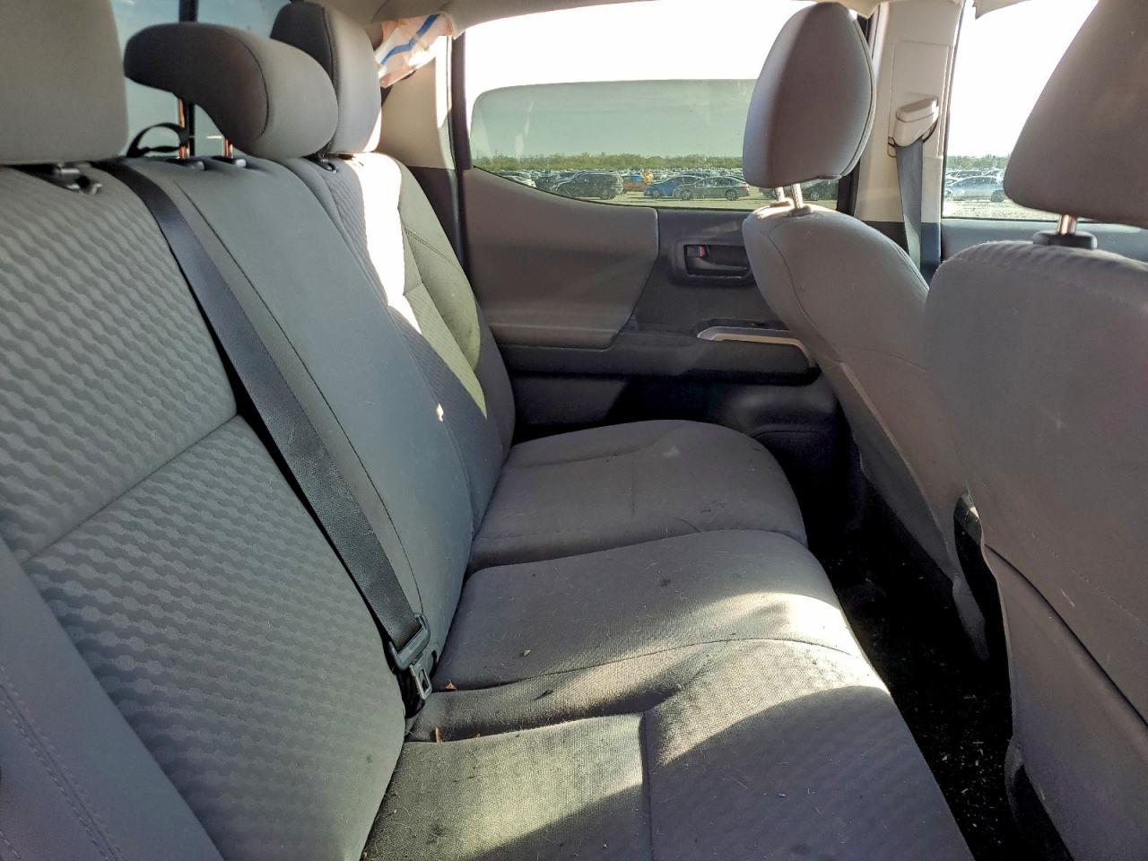 2022 Toyt Tacoma Sr5 VIN: 3TMAZ5CN3NM180299 Lot: 92767025