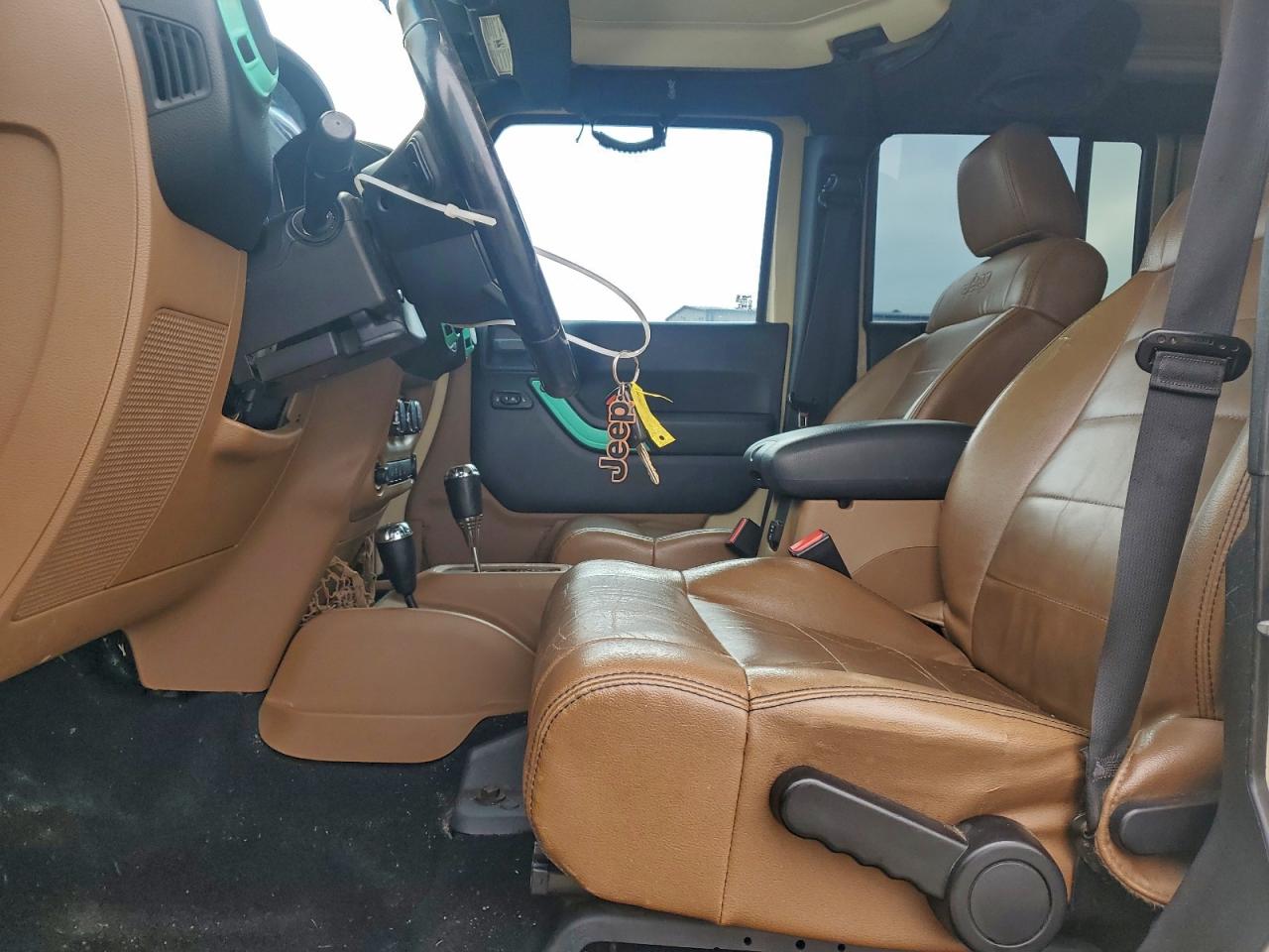 2011 Jeep Wrangler Unlimited Sahara VIN: 1J4BA5H11BL598319 Lot: 94332335