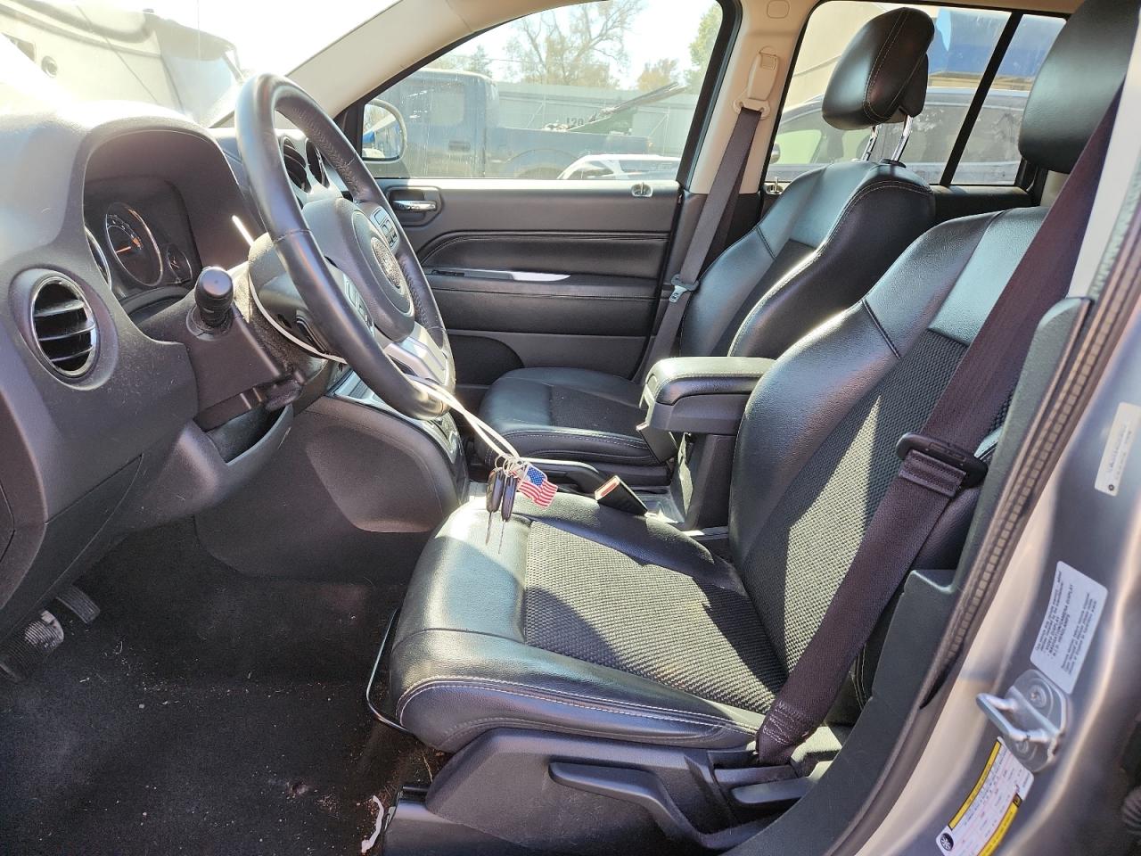 2016 Jeep Compass Latitude VIN: 1C4NJDEB4GD558523 Lot: 83767865