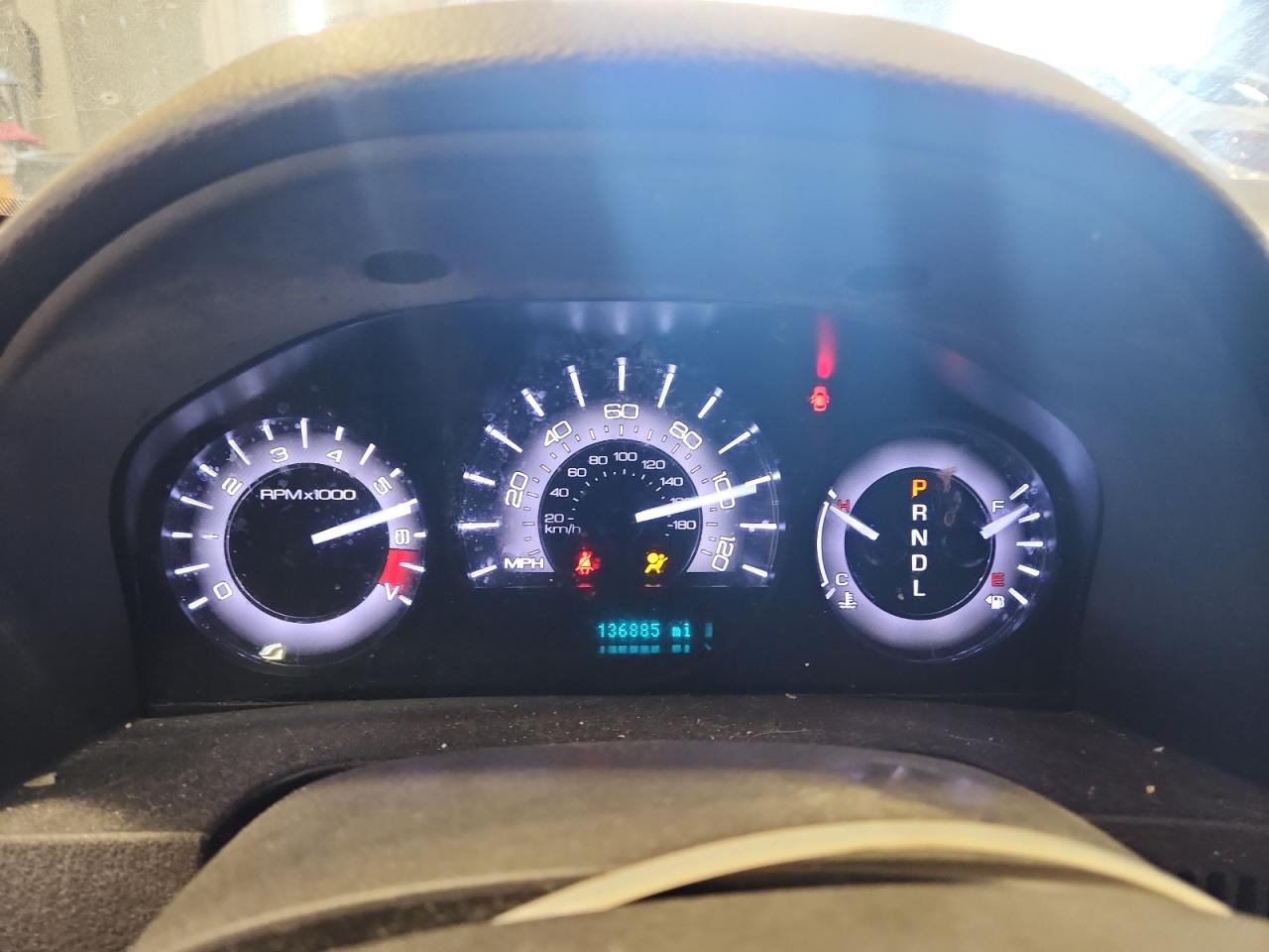 2011 Mercury Milan VIN: 3MEHM0HA7BR602710 Lot: 92326845