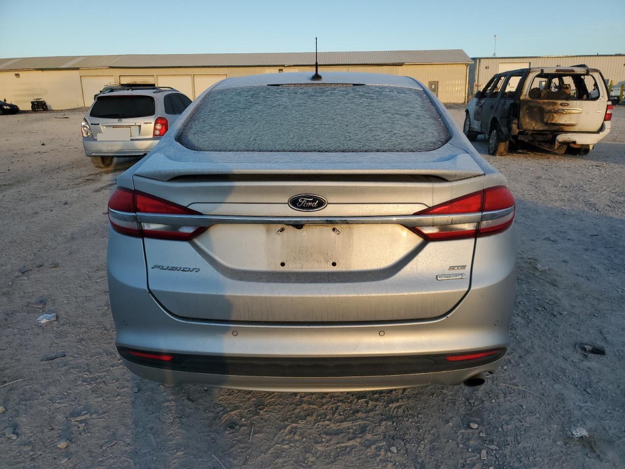 2018 Ford Fusion Se VIN: 3FA6P0HD3JR175587 Lot: 92636865