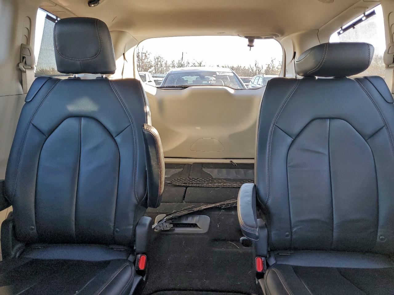 2017 Chrysler Pacifica Touring L VIN: 2C4RC1BG4HR803684 Lot: 93829095