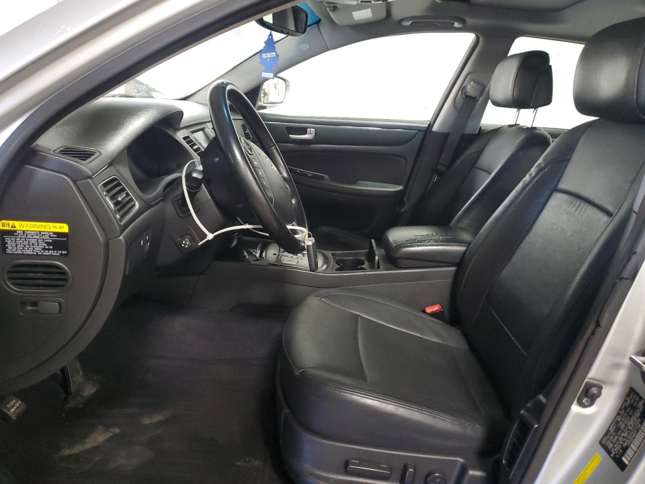 2013 Hyundai Genesis 3.8L VIN: KMHGC4DD6DU235832 Lot: 92301085