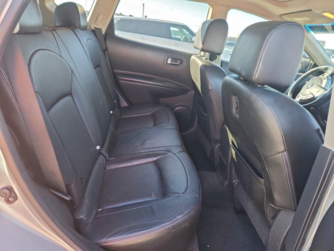 2010 Nissan Rogue S VIN: JN8AS5MT1AW005274 Lot: 94144535