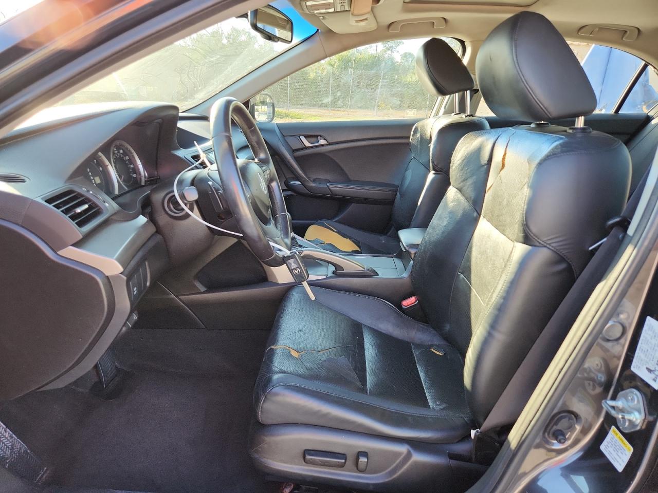 2010 Acura Tsx VIN: JH4CU2F67AC031155 Lot: 92795965