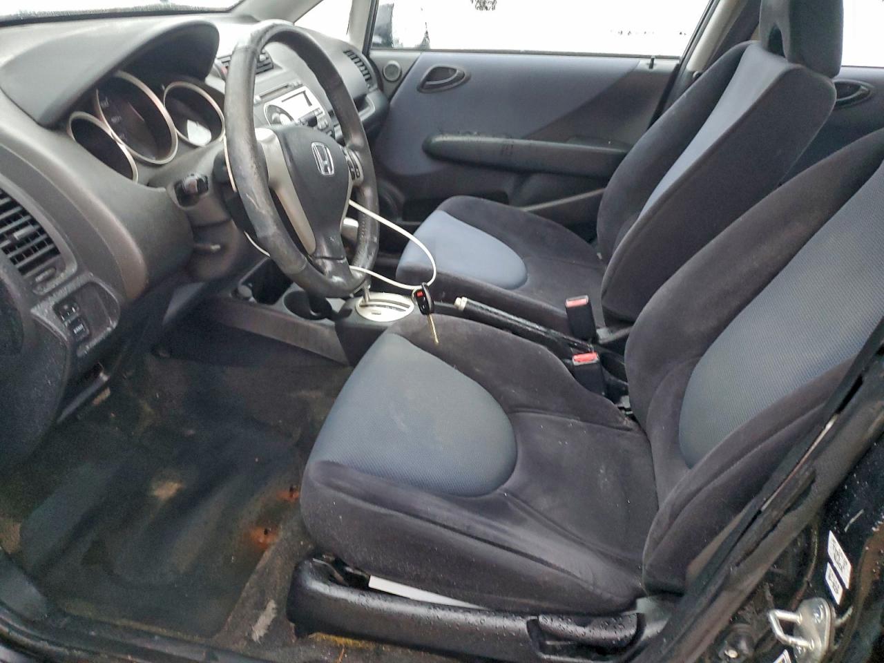 2008 Honda Fit Sport VIN: JHMGD386X8S057933 Lot: 94379225