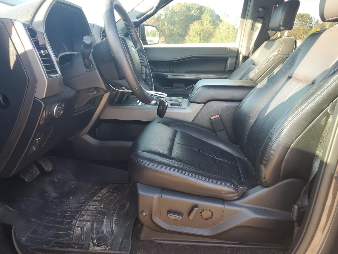 2020 Ford Expedition Xlt VIN: 1FMJU1HT2LEA55890 Lot: 92400355