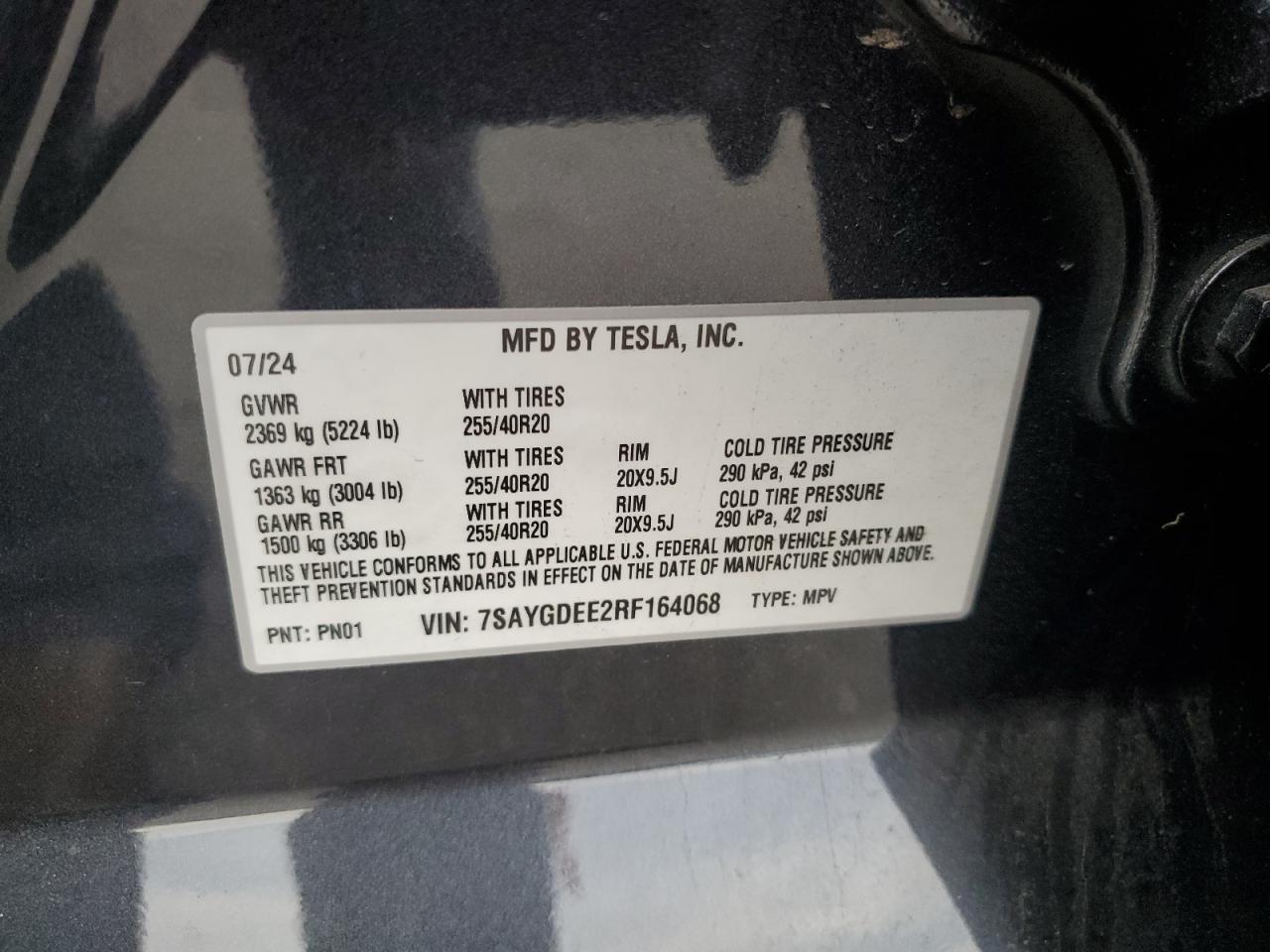 2024 Tesla Model Y VIN: 7SAYGDEE2RF164068 Lot: 92018705