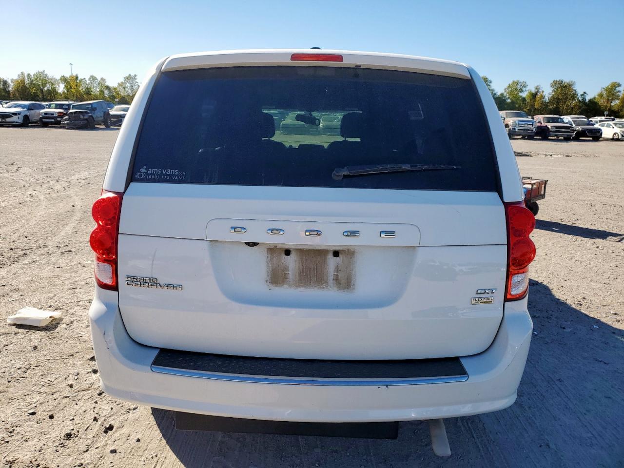 2018 Dodge Grand Caravan Sxt VIN: 2C4RDGCG7JR265440 Lot: 90829065