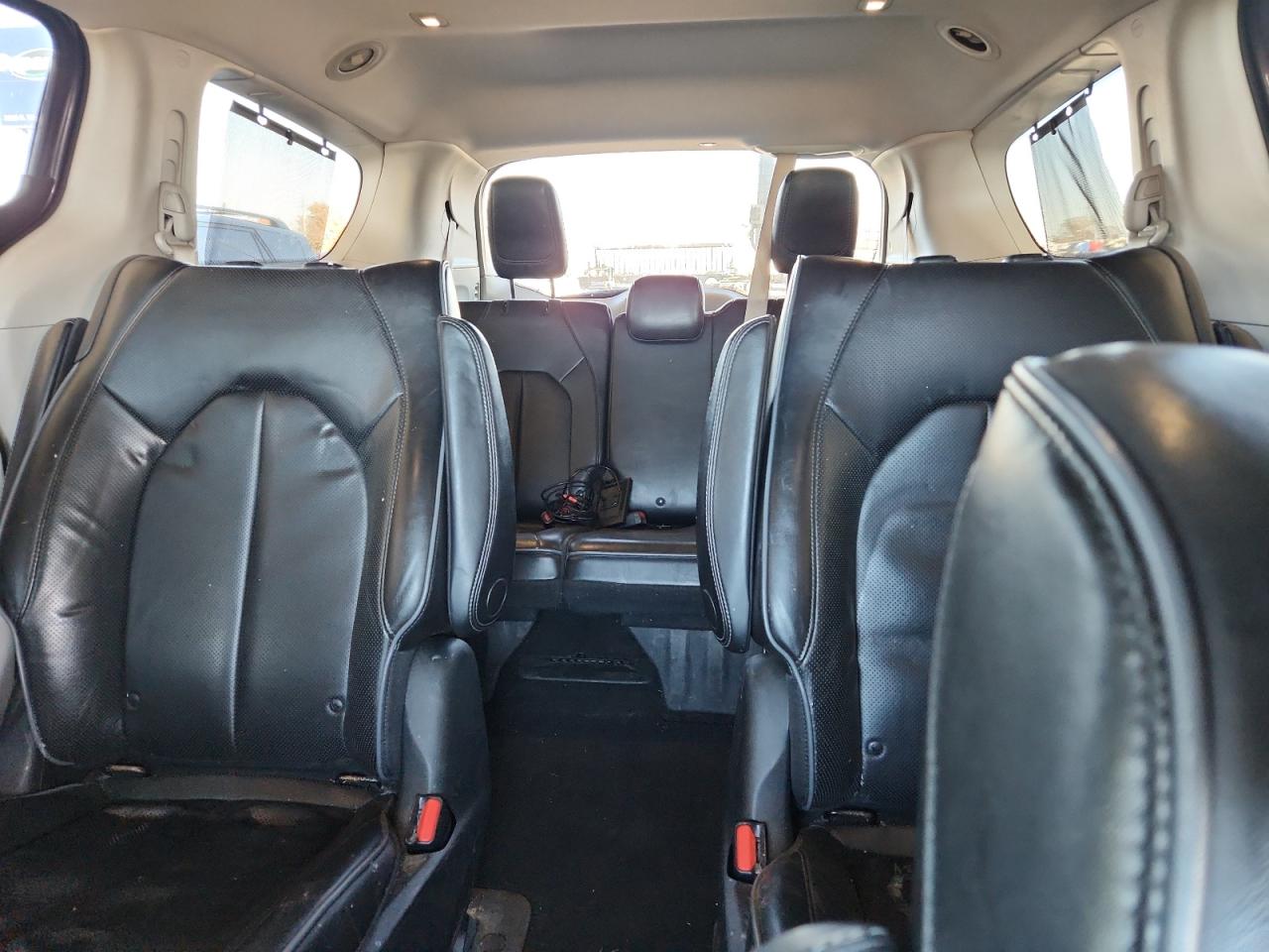 2018 Chrysler Pacifica Hybrid Limited VIN: 2C4RC1N77JR178439 Lot: 92054115